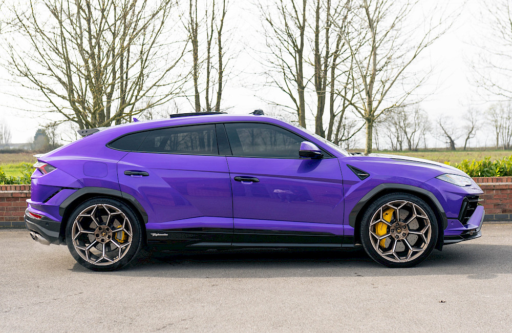 2025/25 Lamborghini Urus Performante 14