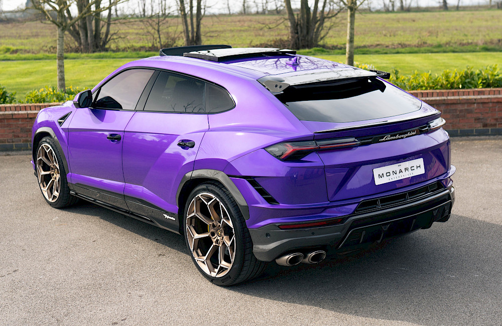 2025/25 Lamborghini Urus Performante 10