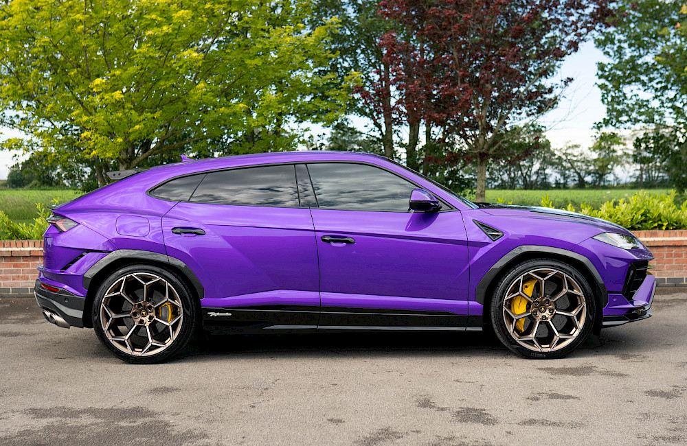 2025/25 Lamborghini Urus Performante 10