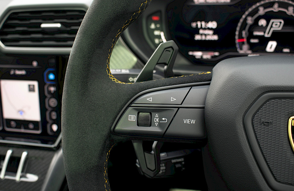 2025/25 Lamborghini Urus Performante 65