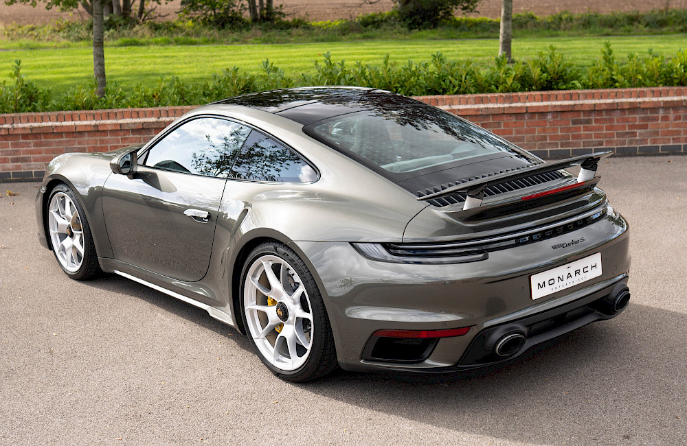2022/22 Porsche 911 Turbo S 992.1 7